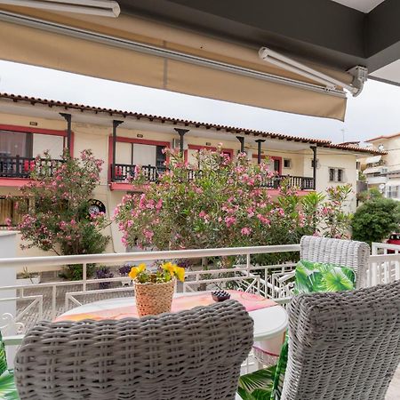 Family Inn Apartments&Suites Neos Marmaras Exteriér fotografie
