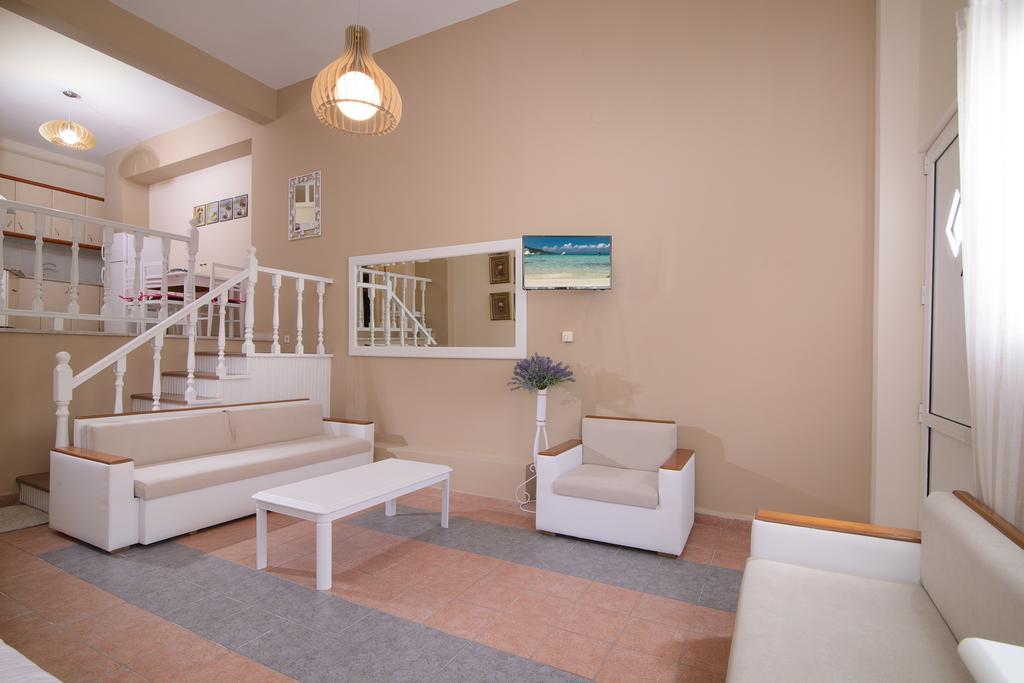 Family Inn Apartments&Suites Neos Marmaras Exteriér fotografie